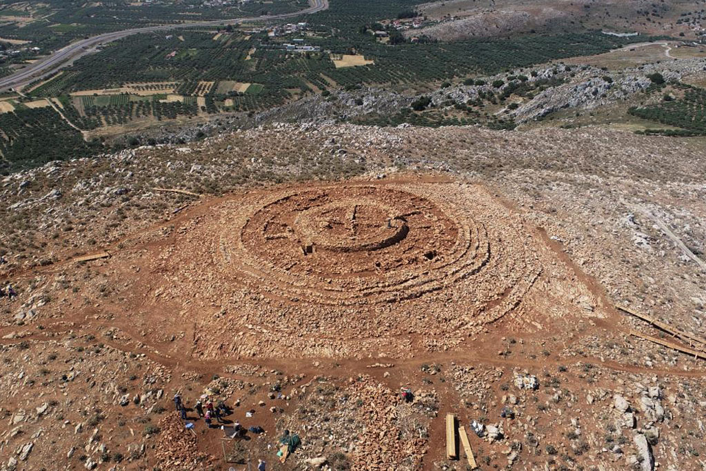 Επιστολή – παρέμβαση 114 Ελλήνων και ξένων κορυφαίων αρχαιολόγων για το μινωικό μνημείο στο Καστέλλι
