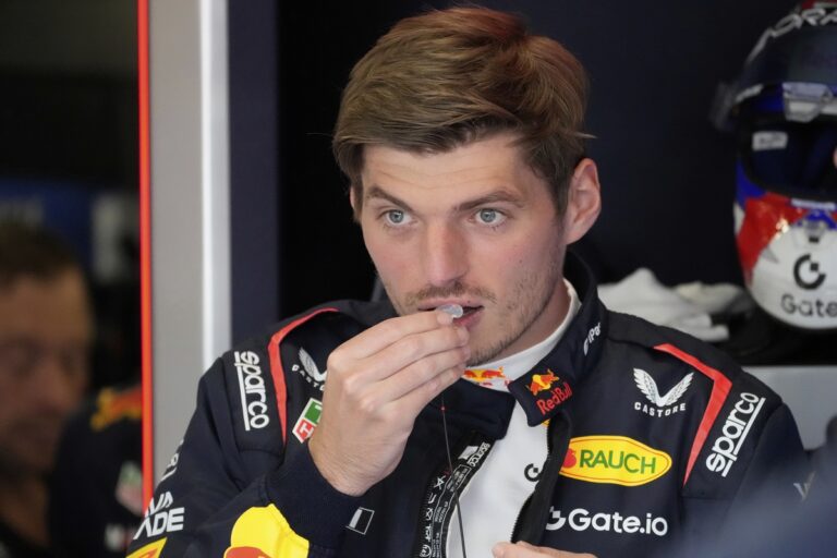 F1 – GP Σιλβερστόουν: Στην pole ο Μαξ Φερστάπεν