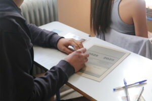 Πανελλαδικές 2025: Τα ειδικά μαθήματα και οι επιδόσεις των μαθητών σε ΓΕΛ και ΕΠΑΛ