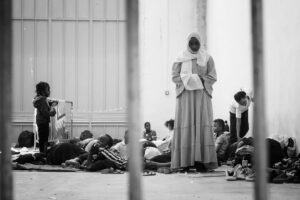 ΕΕΔΑ: Παραβίαση του διεθνούς δικαίου η αναστολή αιτήσεων ασύλου