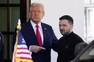 Ο Τραμπ υπόσχεται στην Ουκρανία περισσότερα συστήματα Patriot και πυρομαχικά &#8211; «Χρειάζονται προστασία»