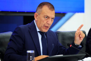 Βρούτσης για το ΣΕΦ: «Το γήπεδο ανήκει δικαιωματικά στον Ολυμπιακό»